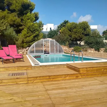 Ardillas Villa *